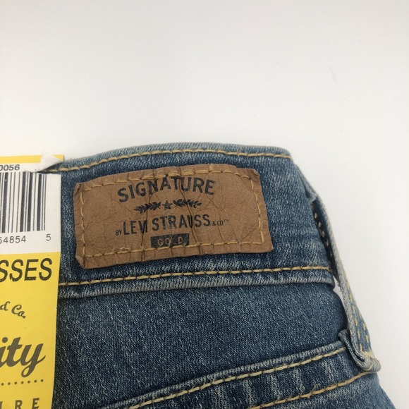 Levi's Strauss Womens Jeans 29x30 Modern Straight Gold NWT 8S Misses Stretch Fit - Picture 12 of 15